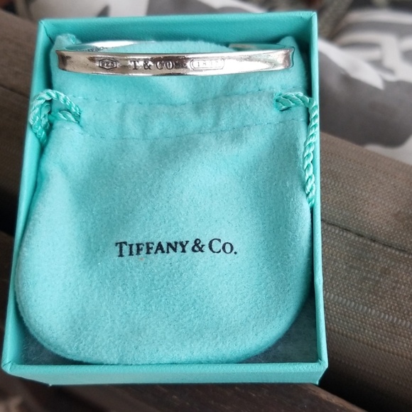 Tiffany & Co. Jewelry - 🎈Authentic Tiffany & Co.bracelet